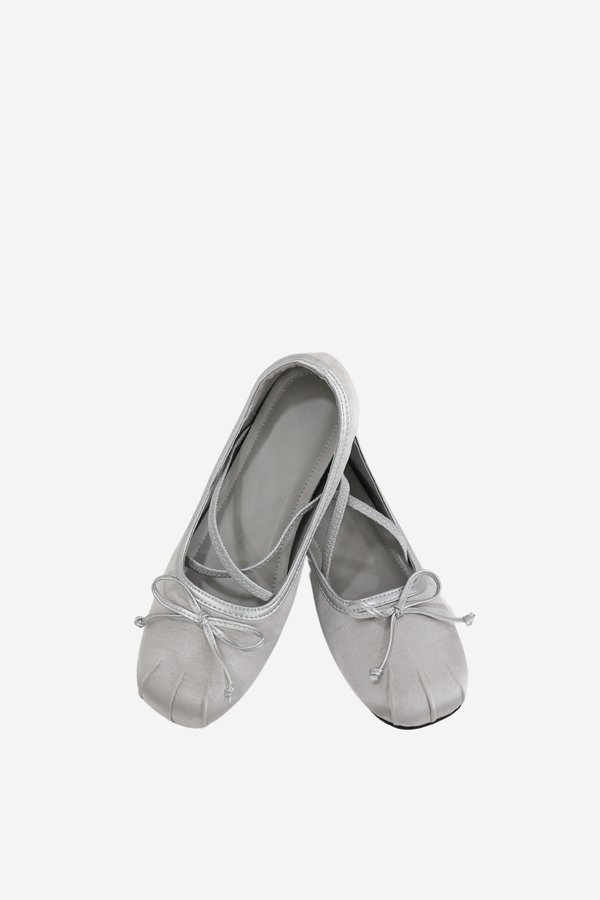 DESIRE BALLETCORE ELEVATED PUMPS (3.5 CM) IN SILVER