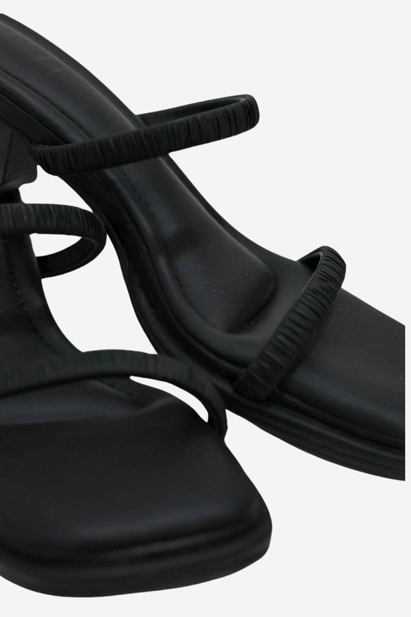 LIMITED EDITION: DESTINY SCRUNCHIE STRAPS BLOCK HEELS (6CM) IN BLACK