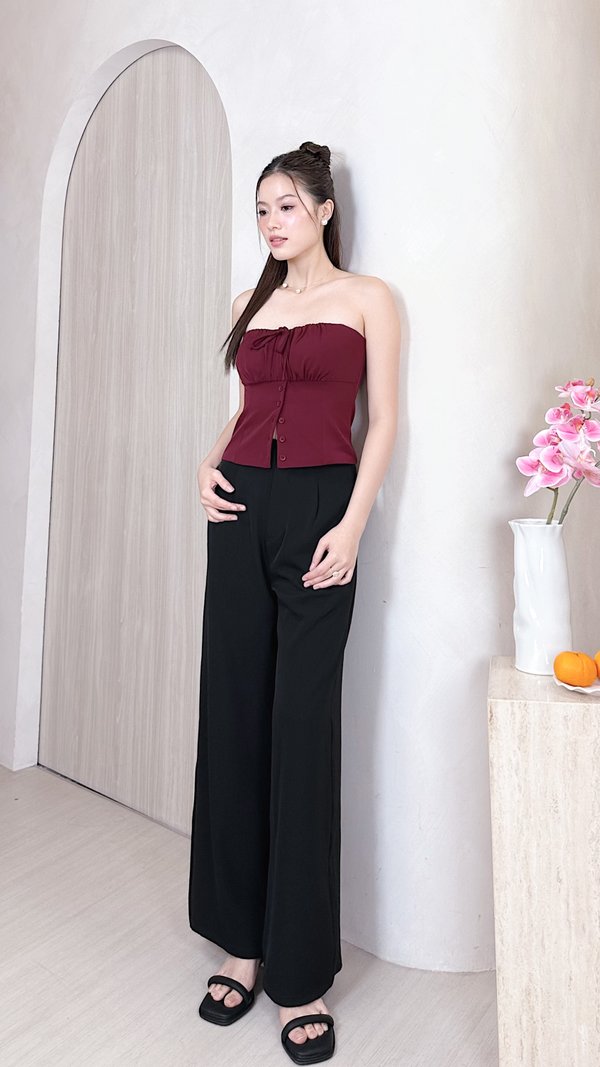 *Petite* L567 Eliona Clasp Straight Leg Pants in Black