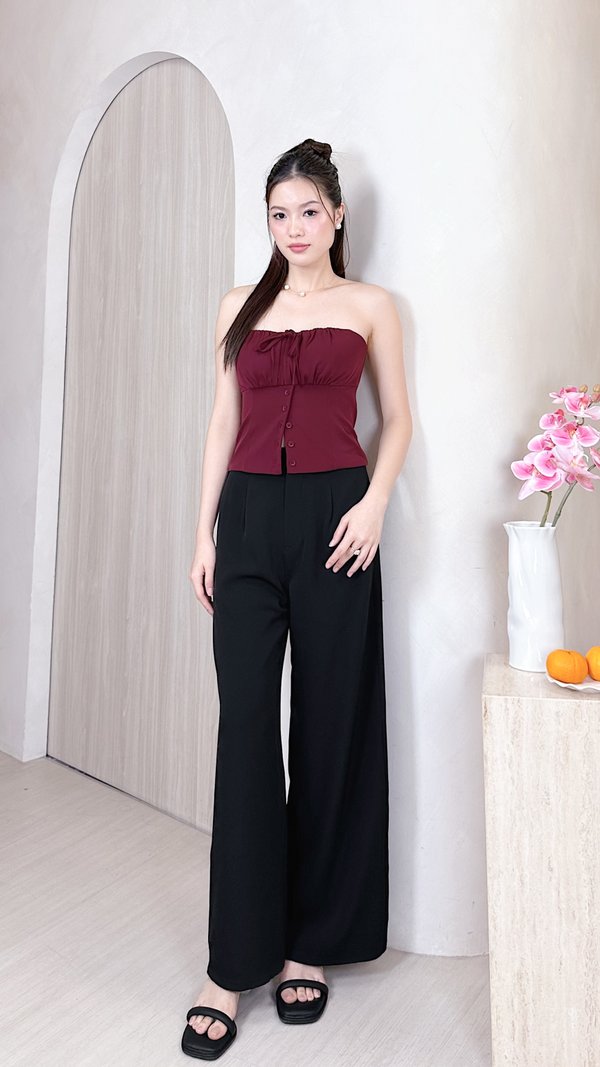 *Petite* L567 Eliona Clasp Straight Leg Pants in Black