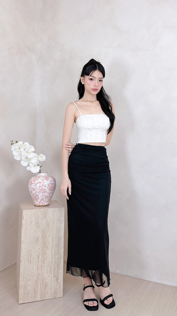 L640 Joelle V3 Mermaid Hem Ruched Midi Skirt in Black