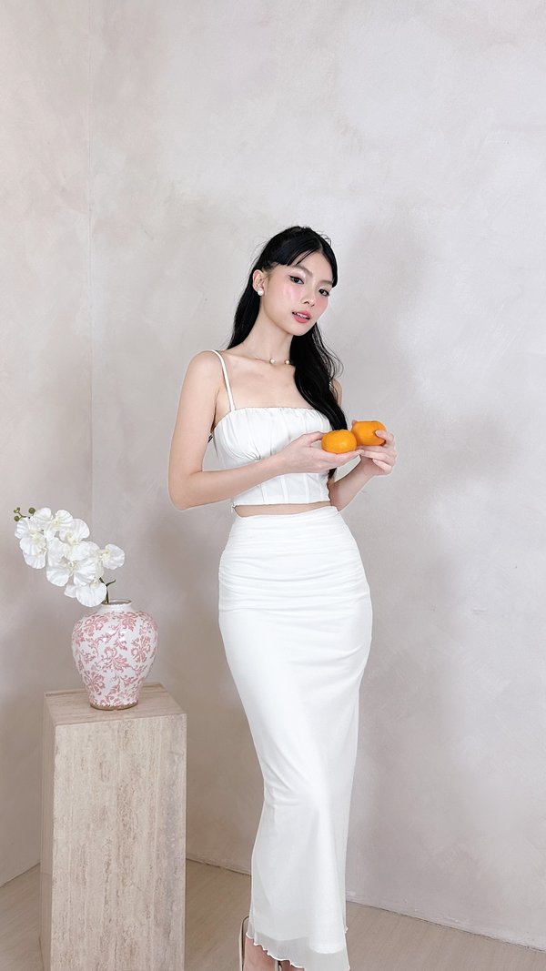 L640 Joelle V3 Mermaid Hem Ruched Midi Skirt in White