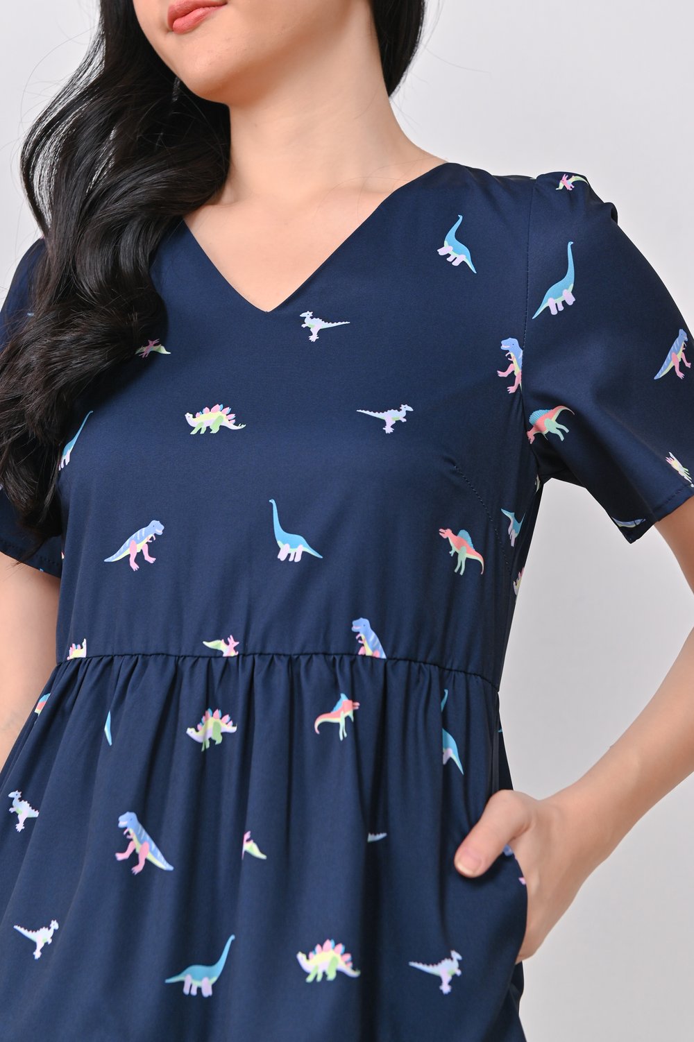 DINO PRINTED BABYDOLL DRESS IN NAVY DINO PRINTED BABYDOLL DRESS IN NAVY