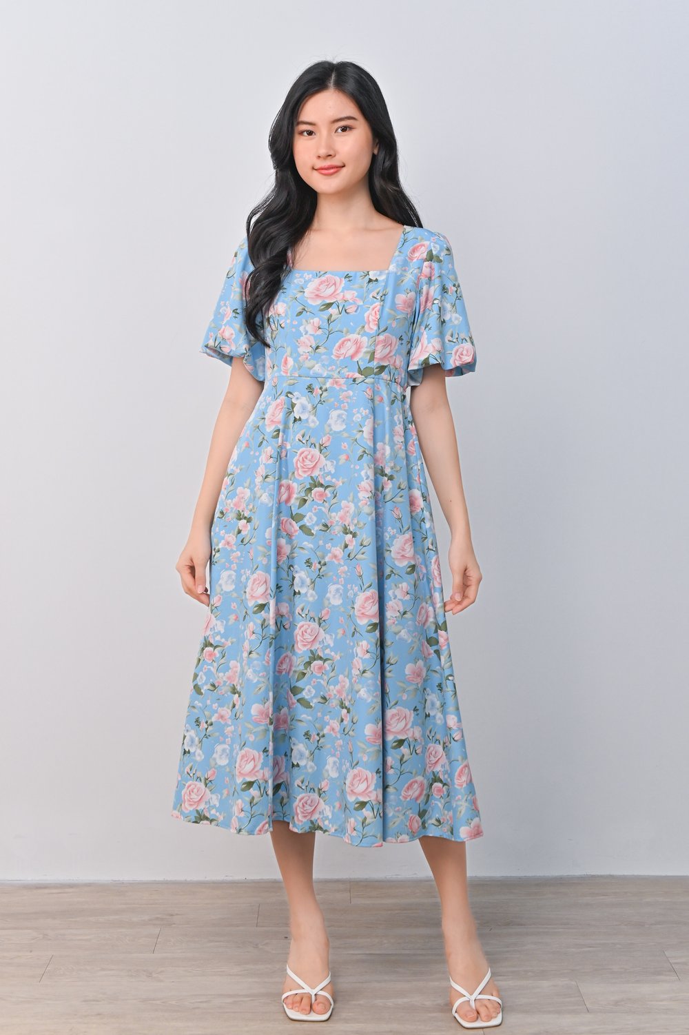 LEINA FLORAL SQUARE-NECK DRESS IN BLUE LEINA FLORAL SQUARE-NECK DRESS IN BLUE
