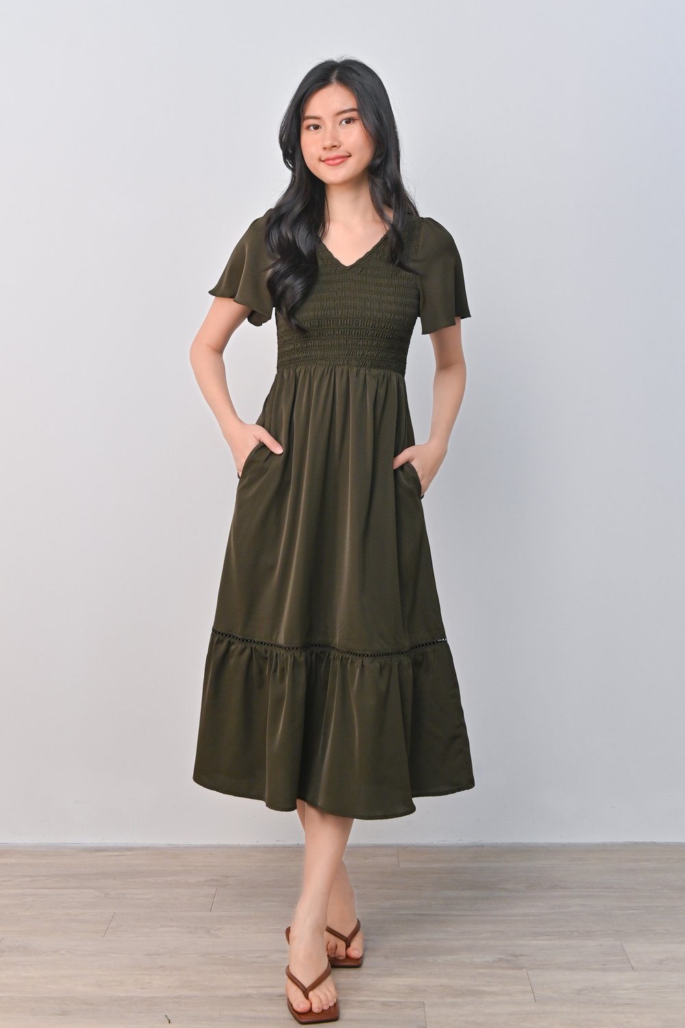 LINNEA TWO-WAY SMOCKED DRESS IN OLIVE LINNEA TWO-WAY SMOCKED DRESS IN OLIVE