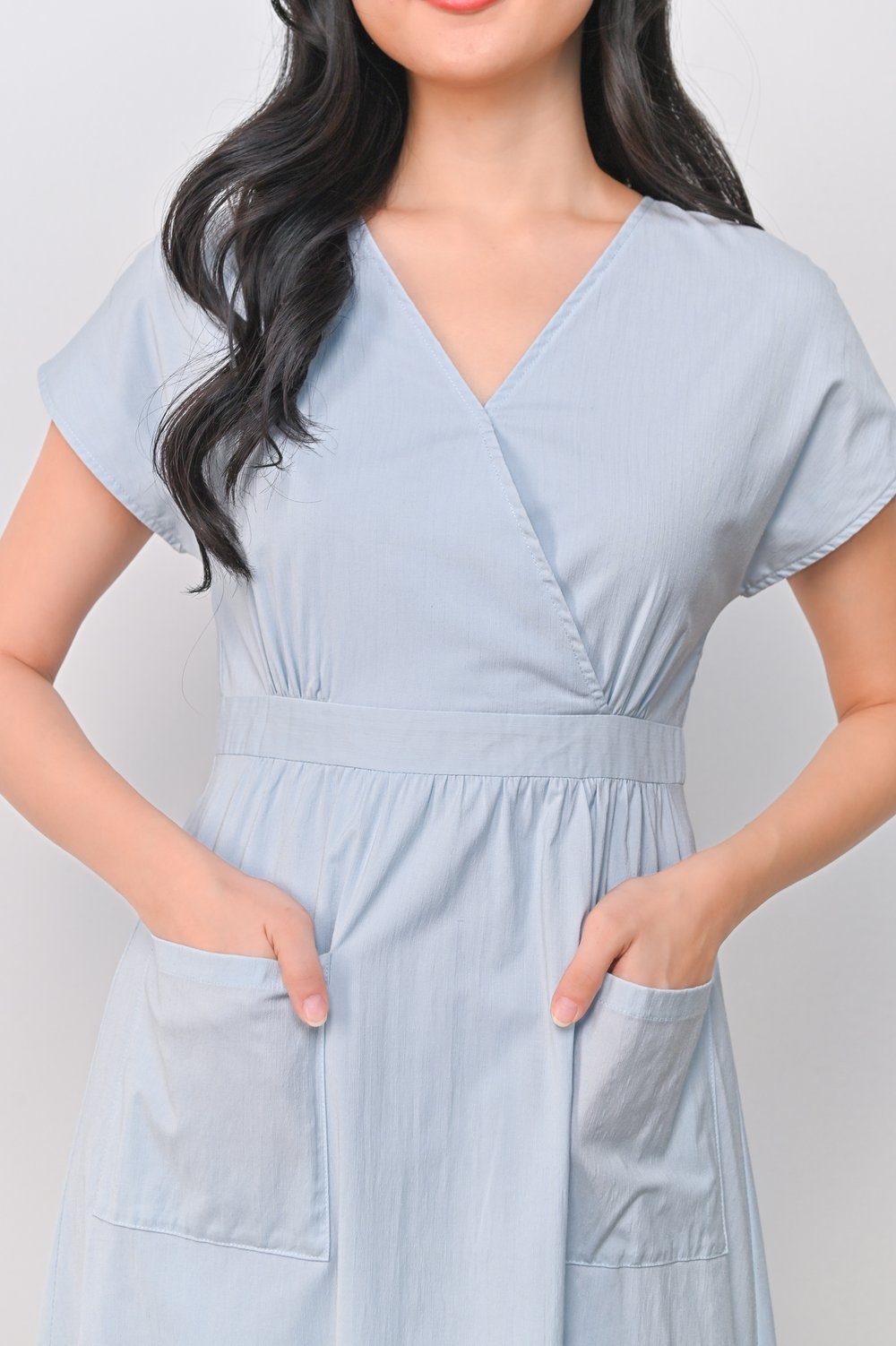 ASTA PATCH-POCKET DRESS IN BLUE