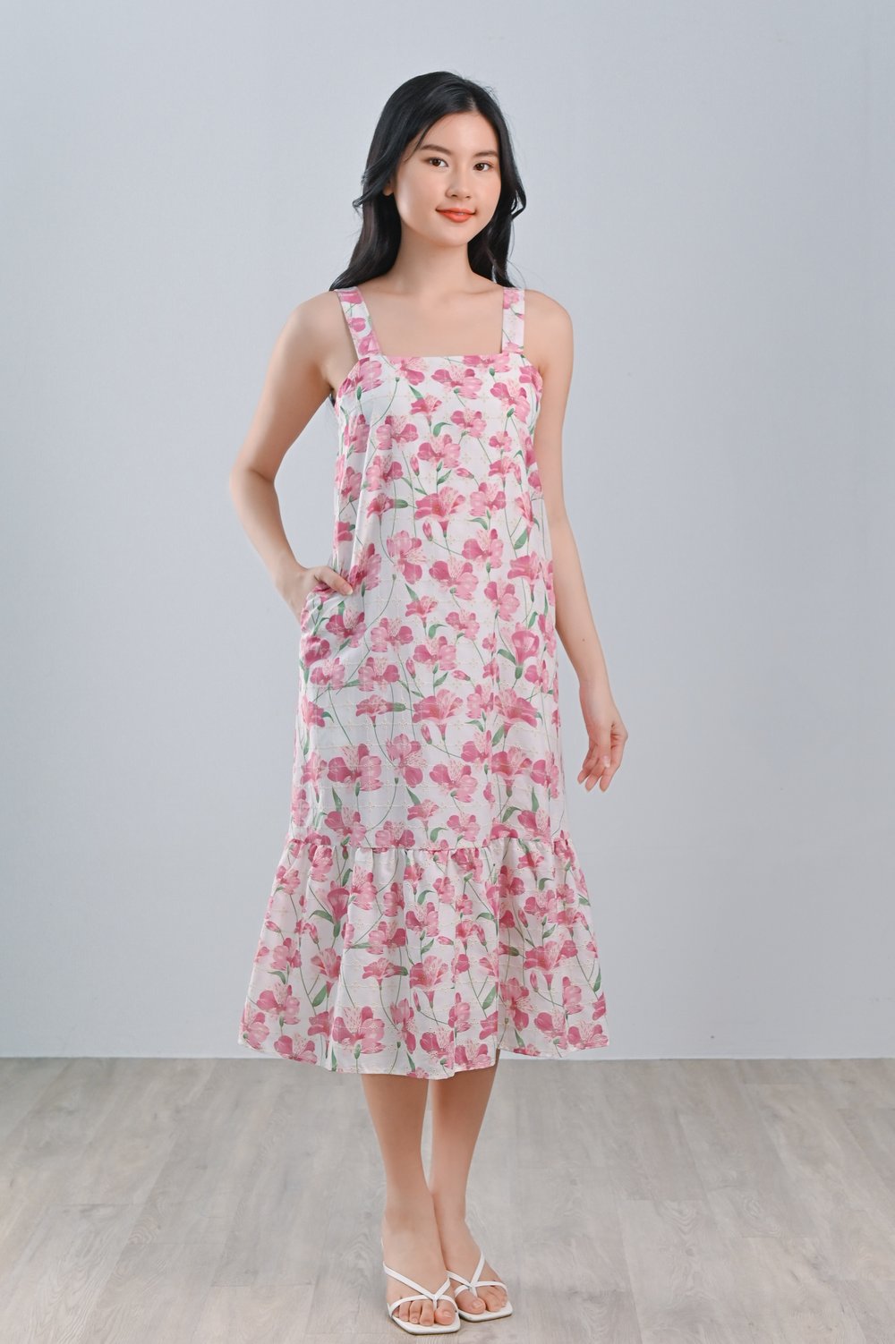 LYPPIE THICK-STRAP DROPWAIST DRESS IN PINK