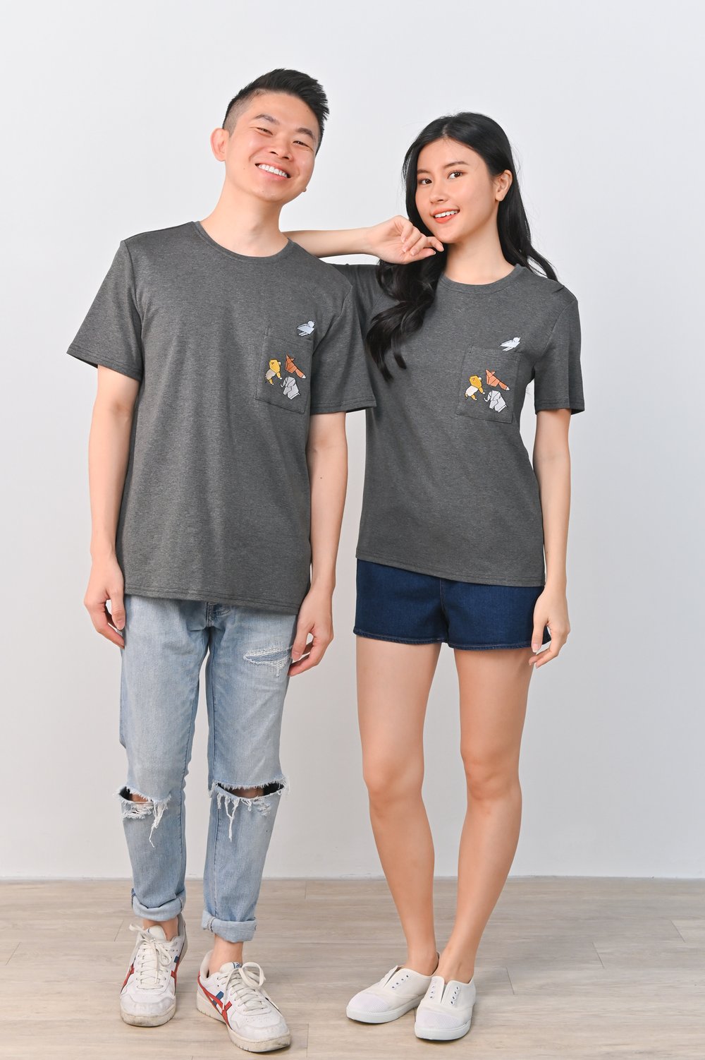 ORIGAMI ZOO GREY EMB. UNISEX TEE ORIGAMI ZOO GREY EMB. UNISEX TEE