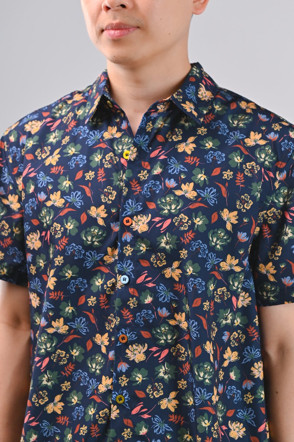 NAVY CRAYON FLORALS MEN’S SHIRT NAVY CRAYON FLORALS MEN’S SHIRT