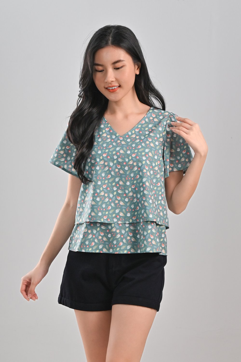FRIENDS OF THE FOREST GREEN LAYERED TOP FRIENDS OF THE FOREST GREEN LAYERED TOP