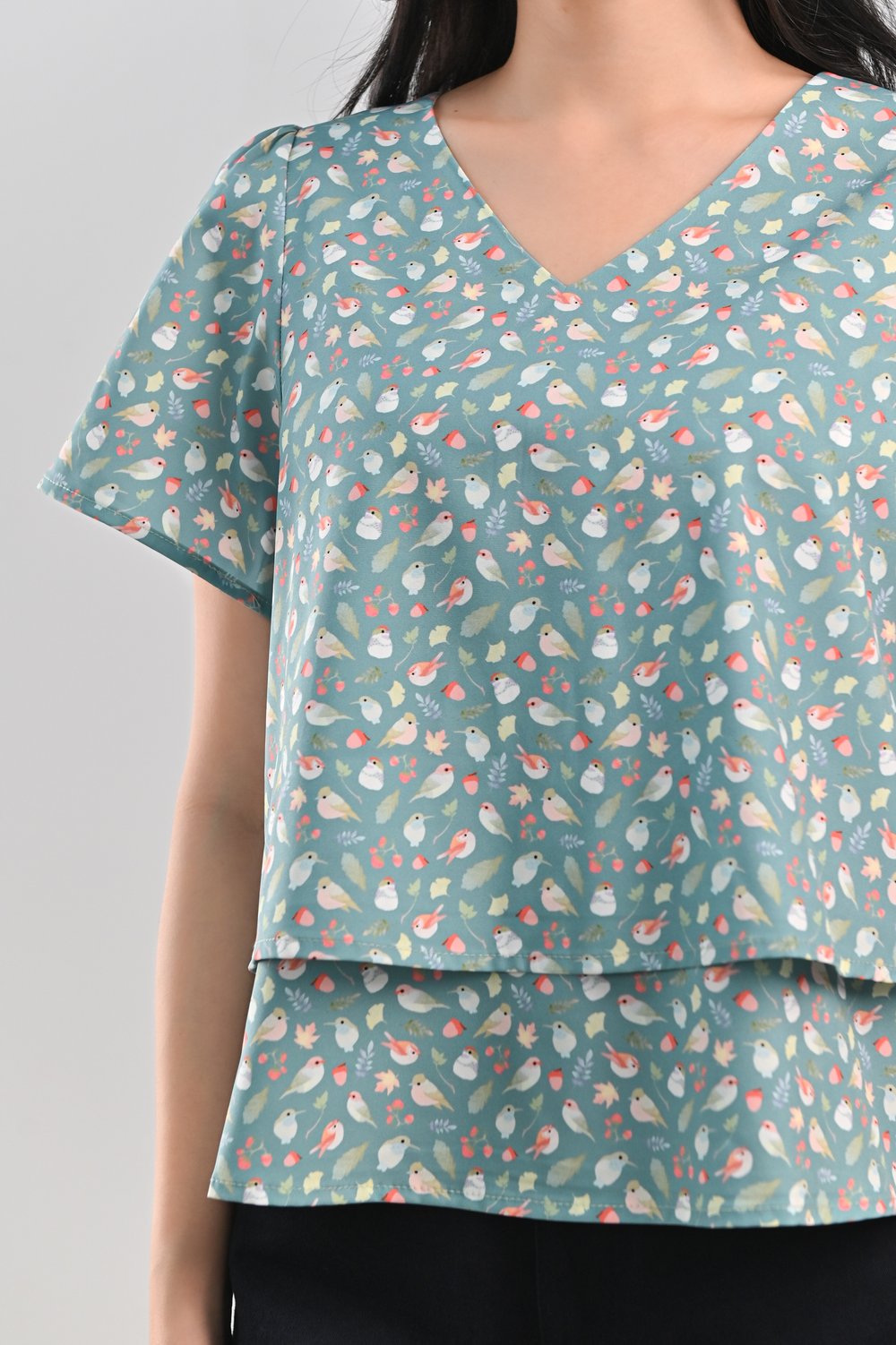 FRIENDS OF THE FOREST GREEN LAYERED TOP FRIENDS OF THE FOREST GREEN LAYERED TOP