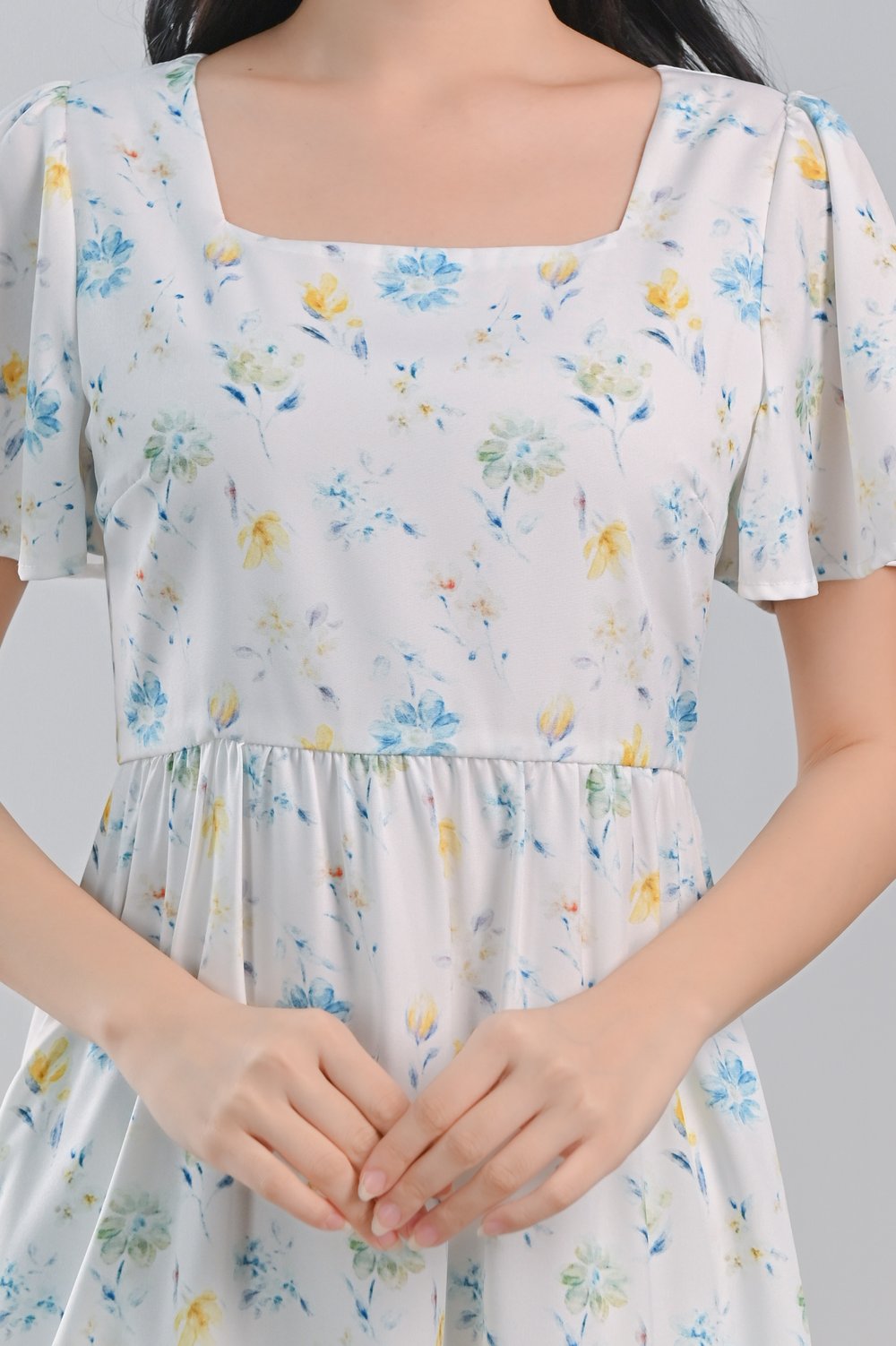 KLINY FLORAL SLEEVED MIDI DRESS KLINY FLORAL SLEEVED MIDI DRESS