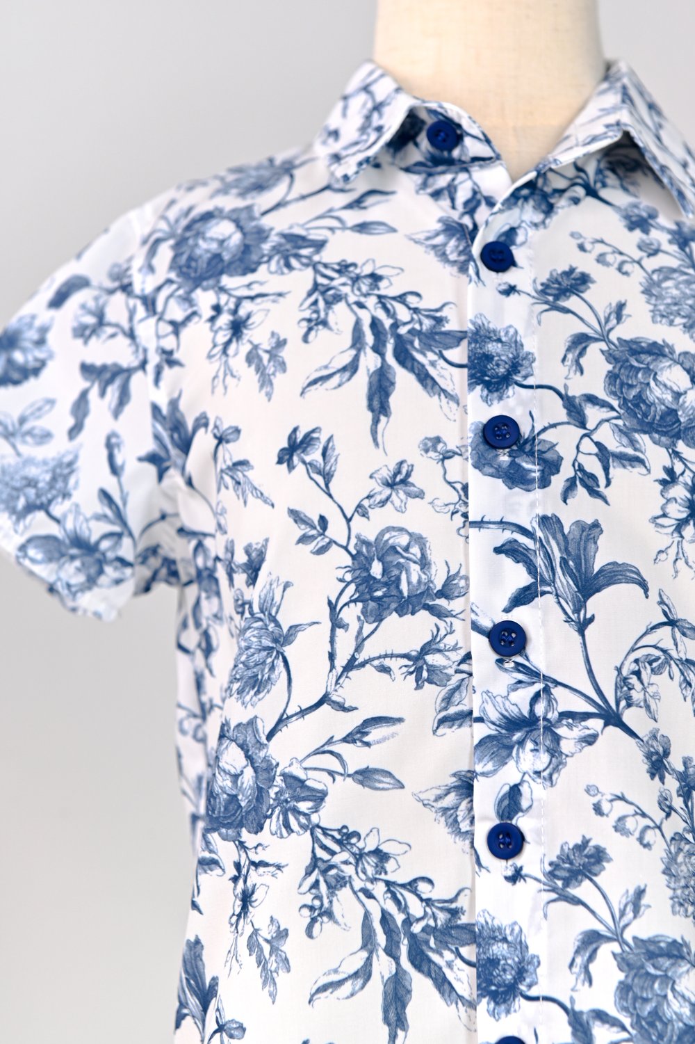 ANTIQUE TOILE KIDS’ SHIRT ANTIQUE TOILE KIDS’ SHIRT