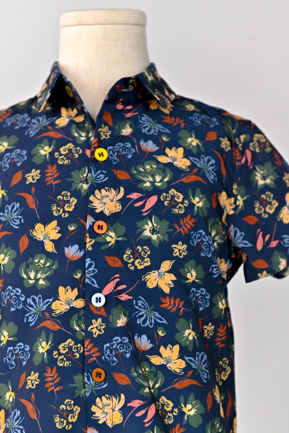 NAVY CRAYON FLORALS KIDS’ SHIRT NAVY CRAYON FLORALS KIDS’ SHIRT