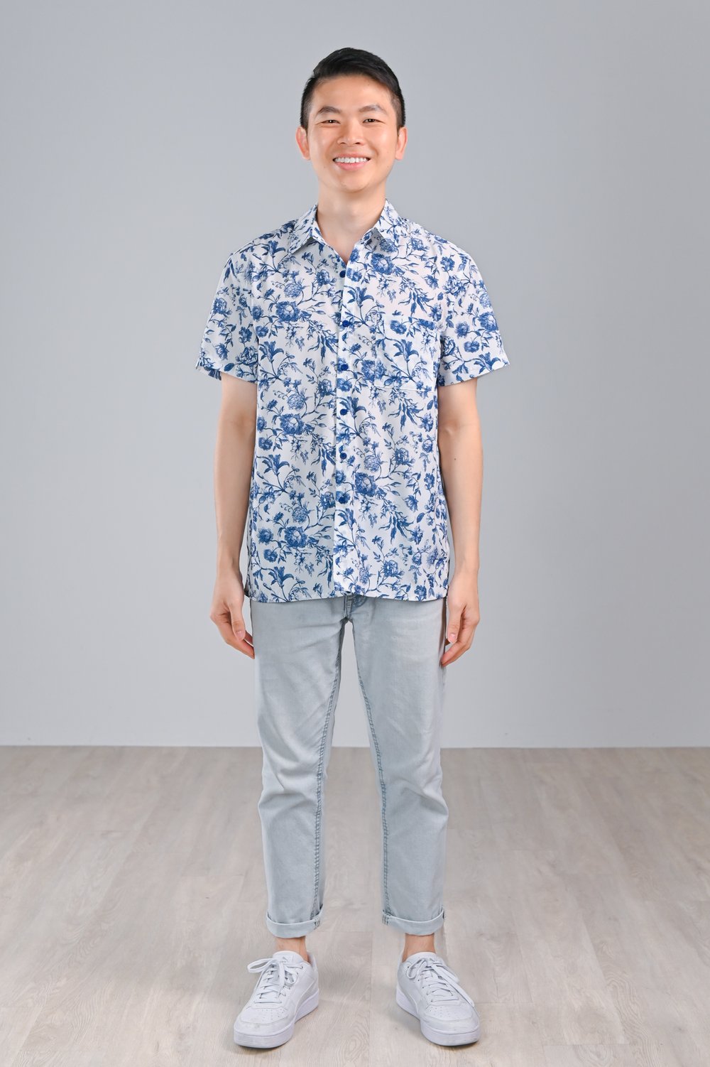ANTIQUE TOILE MEN’S SHIRT ANTIQUE TOILE MEN’S SHIRT