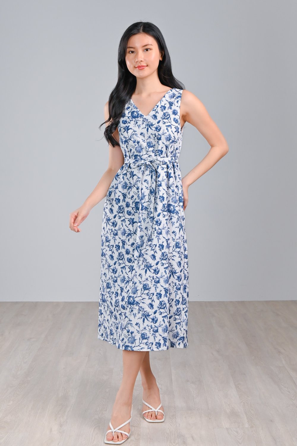 ANTIQUE TOILE TWO-WAY MIDI DRESS