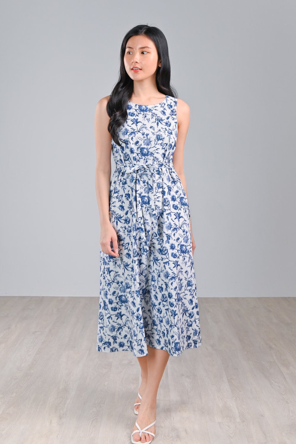 ANTIQUE TOILE TWO-WAY MIDI DRESS