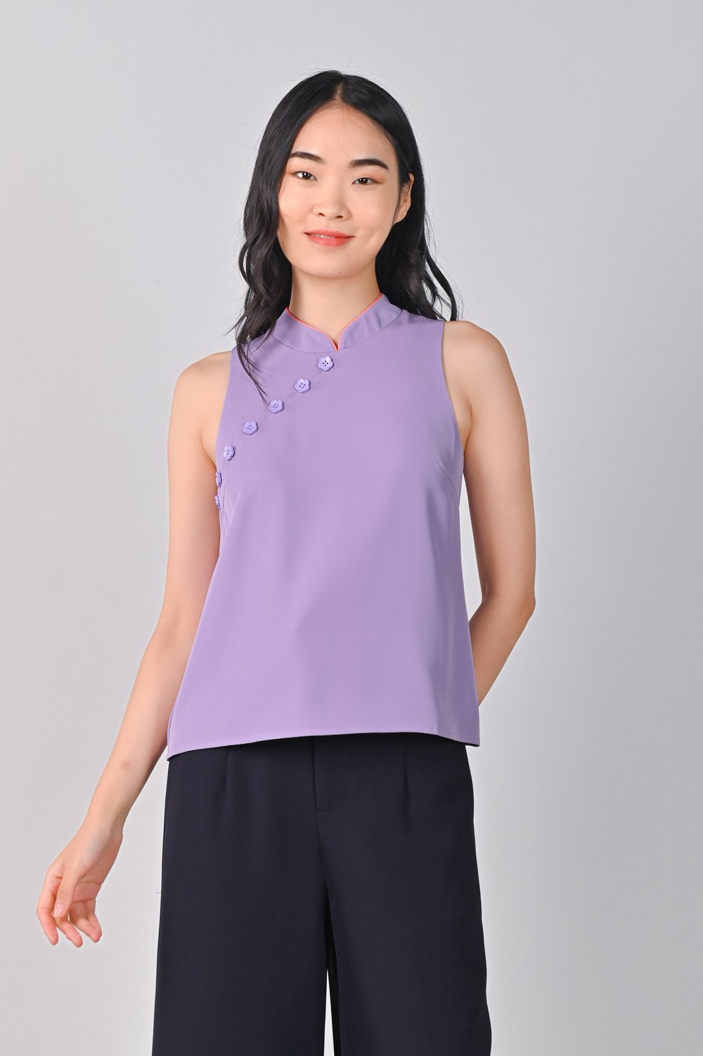 BEGONIA FLOWER-BUTTON CHEONGSAM TOP IN LAVENDER