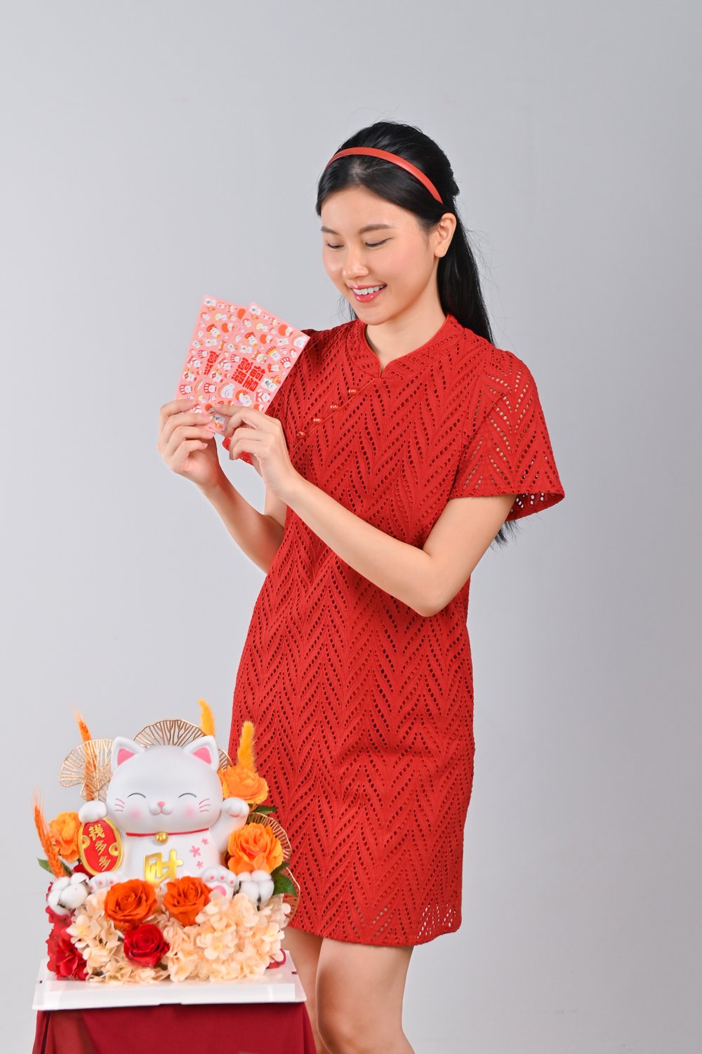 QIUQIU EYELET SLEEVED CHEONGSAM IN ORANGE-RED QIUQIU EYELET SLEEVED CHEONGSAM IN ORANGE-RED