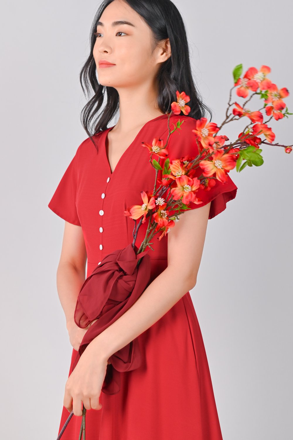 LEXLEY SLEEVED BUTTON DRESS IN RED