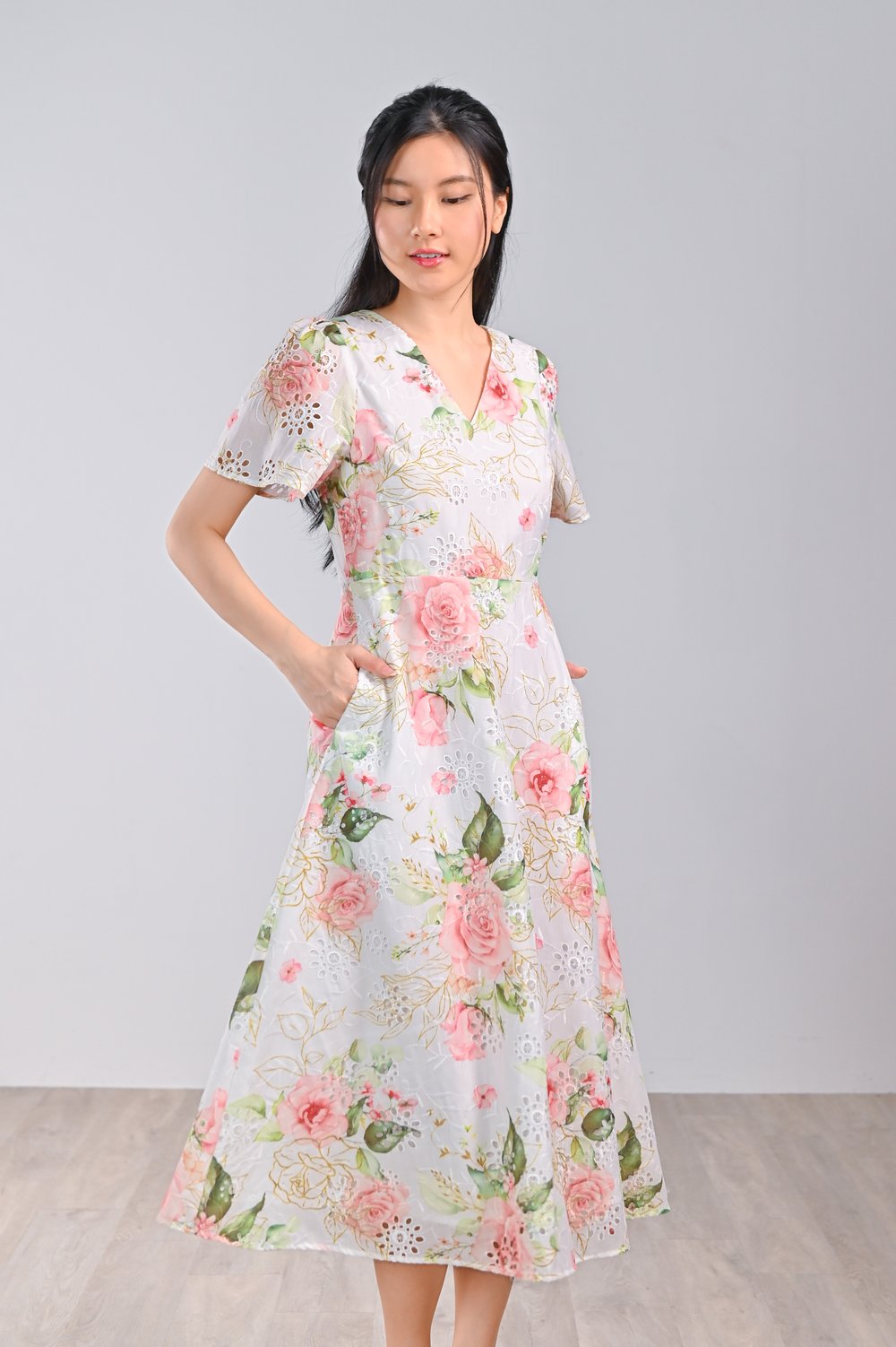 YUNYUN PINK EYELET FLORAL SLEEVED DRESS