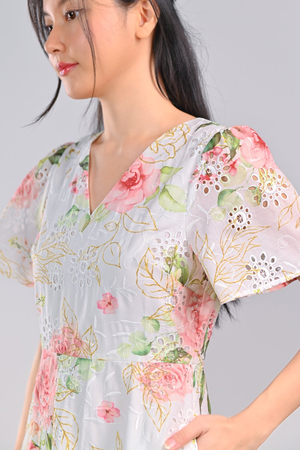 YUNYUN PINK EYELET FLORAL SLEEVED DRESS