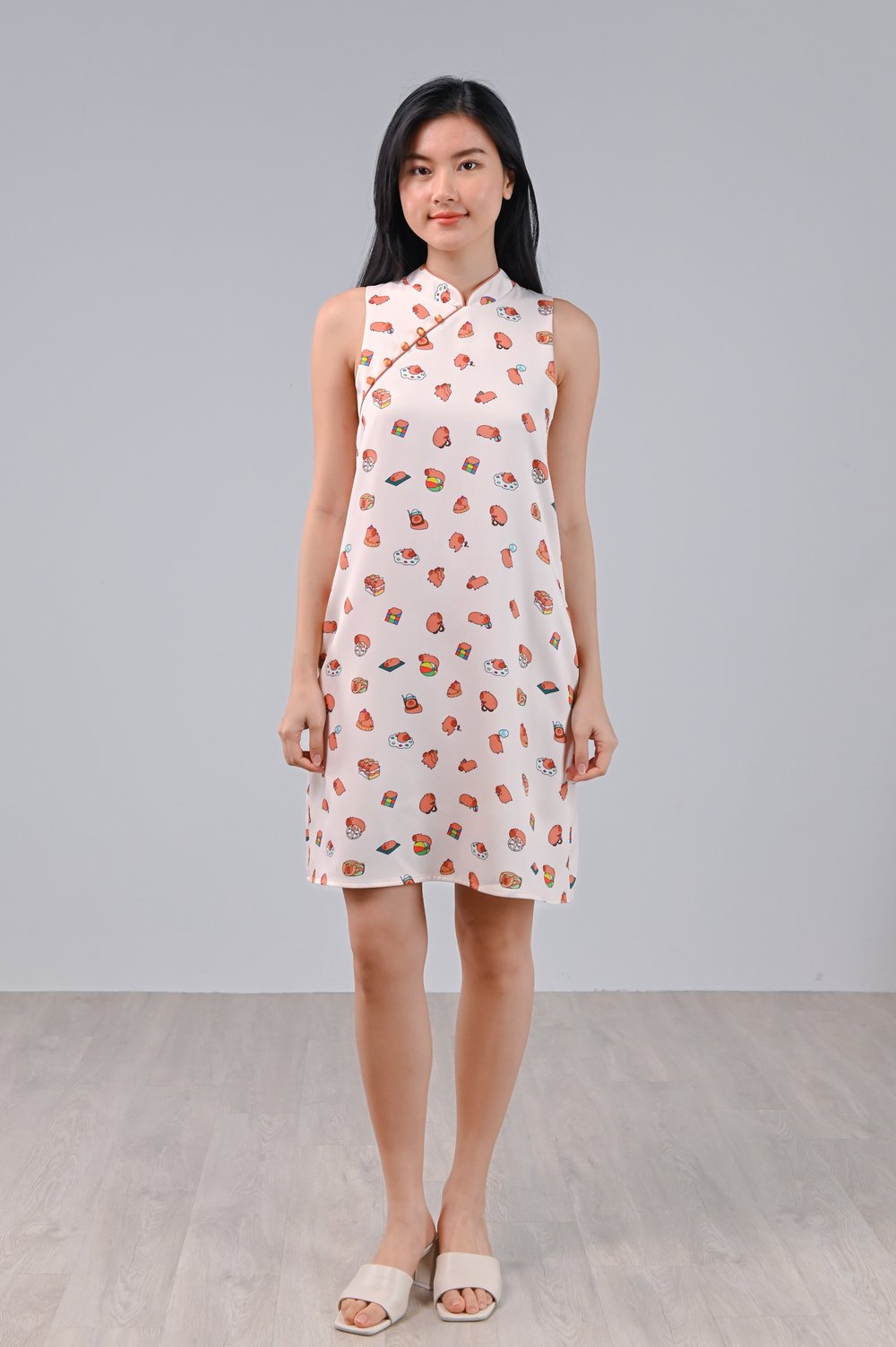 CUTE CAPYBARA SLEEVELESS CHEONGSAM CUTE CAPYBARA SLEEVELESS CHEONGSAM