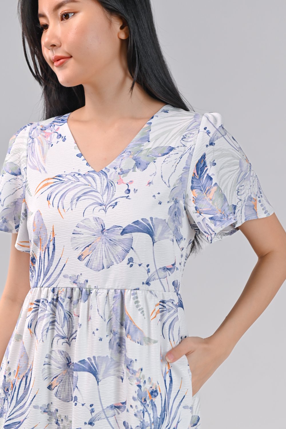 BLUE VALENTINE TEXTURED SLEEVED TIERED DRESS