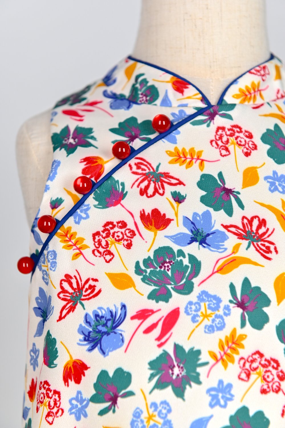 SPRING FANCIES CREAM KIDS’ CHEONGSAM