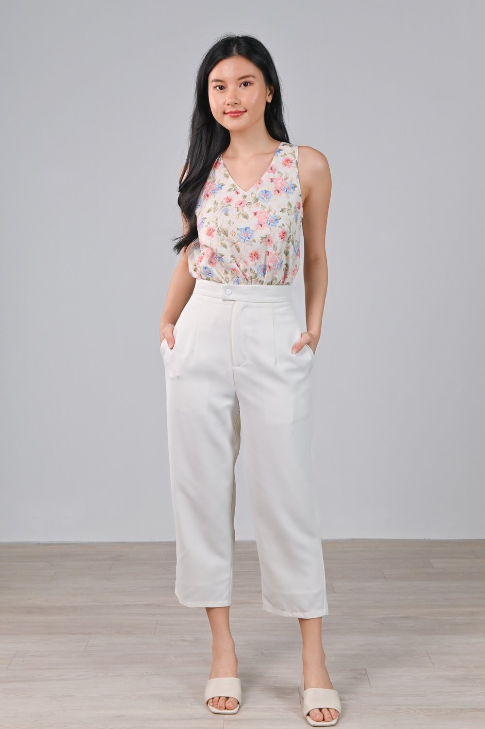 SPRING STITCH TWO-WAY TOP SPRING STITCH TWO-WAY TOP