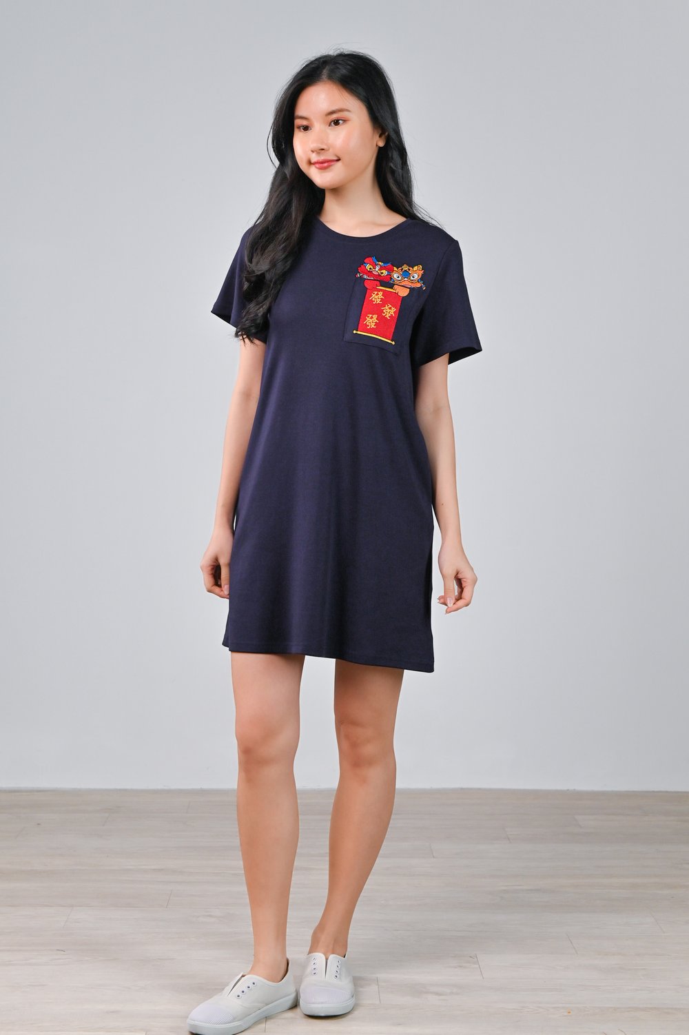 FAFAFA LION DANCE EMB. TEE DRESS FAFAFA LION DANCE EMB. TEE DRESS