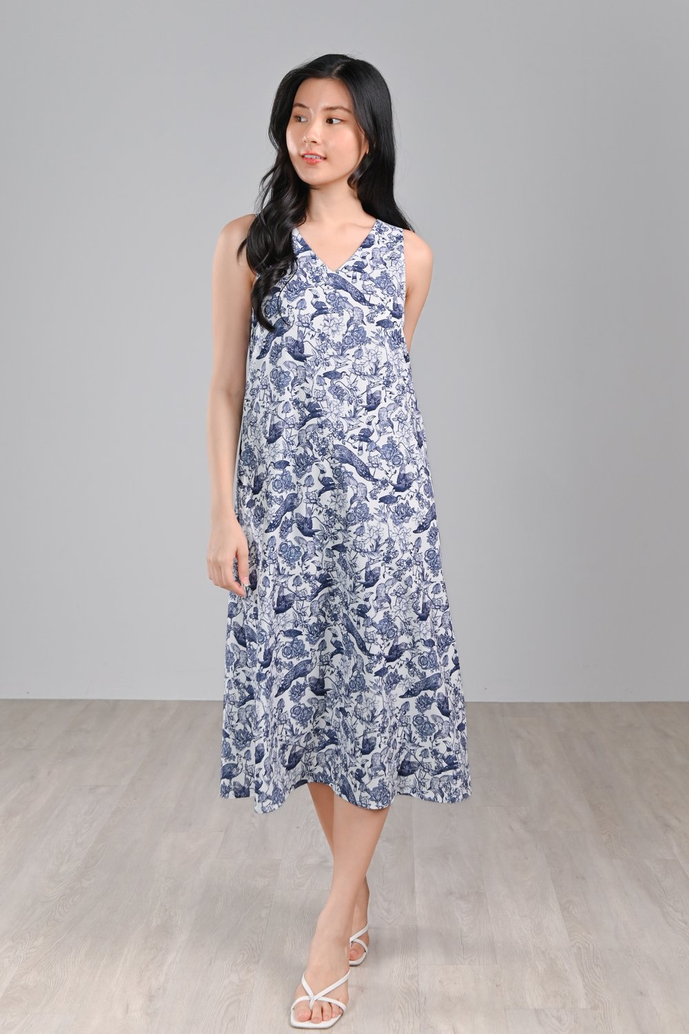 NAVY FEATHERED TALES TWO-WAY MIDI DRESS NAVY FEATHERED TALES TWO-WAY MIDI DRESS