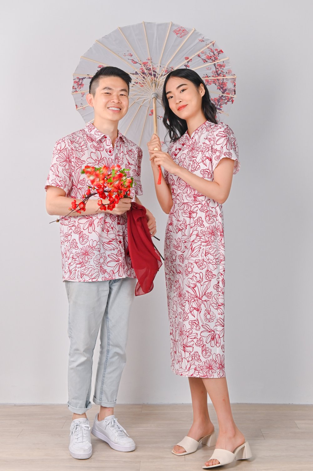 RED SKETCHED FLORALS PENCIL CHEONGSAM RED SKETCHED FLORALS PENCIL CHEONGSAM