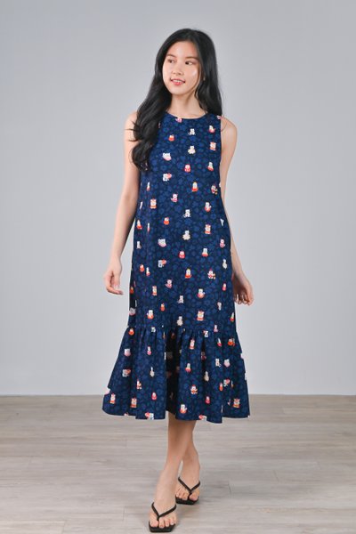 FORTUNE FLORAL CAT NAVY SLEEVELESS DROPWAIST DRESS