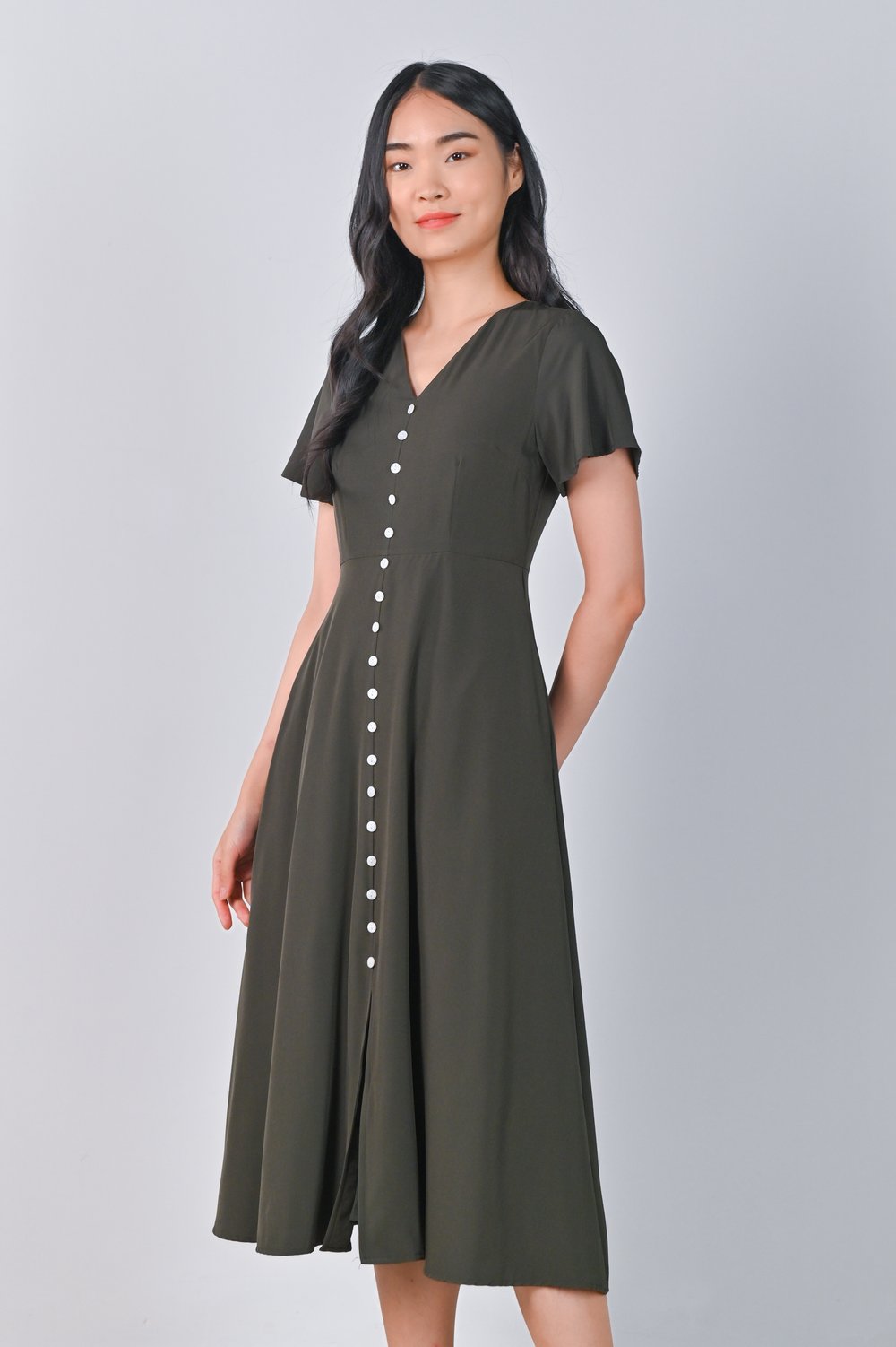 LEXLEY SLEEVED BUTTON DRESS IN OLIVE LEXLEY SLEEVED BUTTON DRESS IN OLIVE
