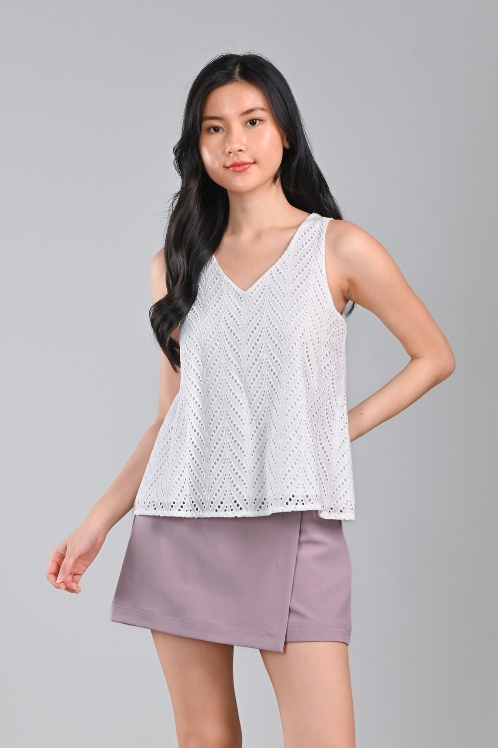 CATHIE EYELET TWO-WAY TOP IN OFF-WHITE CATHIE EYELET TWO-WAY TOP IN OFF-WHITE
