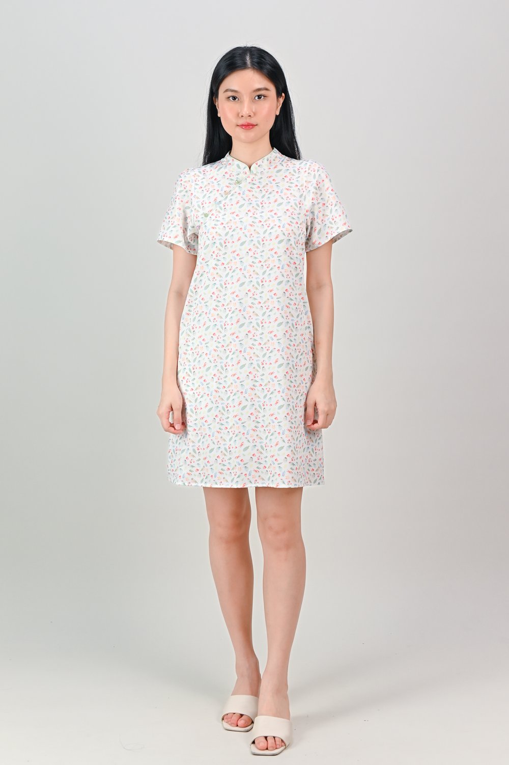FRIENDS OF THE FOREST SLEEVED CHEONGSAM FRIENDS OF THE FOREST SLEEVED CHEONGSAM