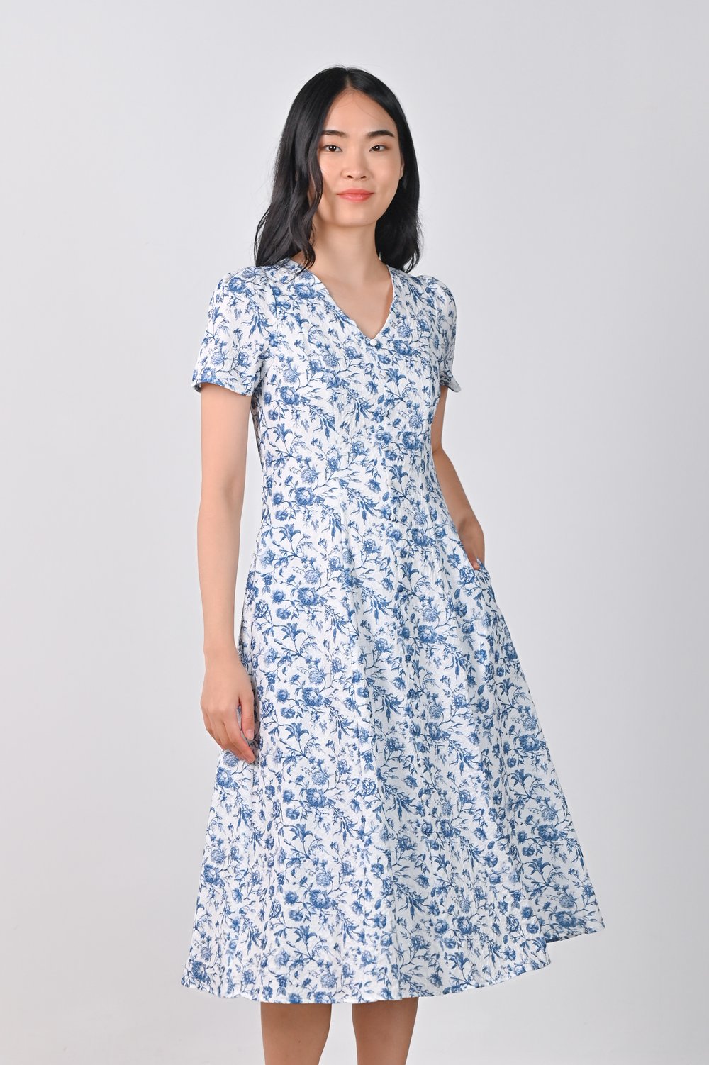 ANTIQUE TOILE SLEEVED BUTTON MIDI DRESS ANTIQUE TOILE SLEEVED BUTTON MIDI DRESS