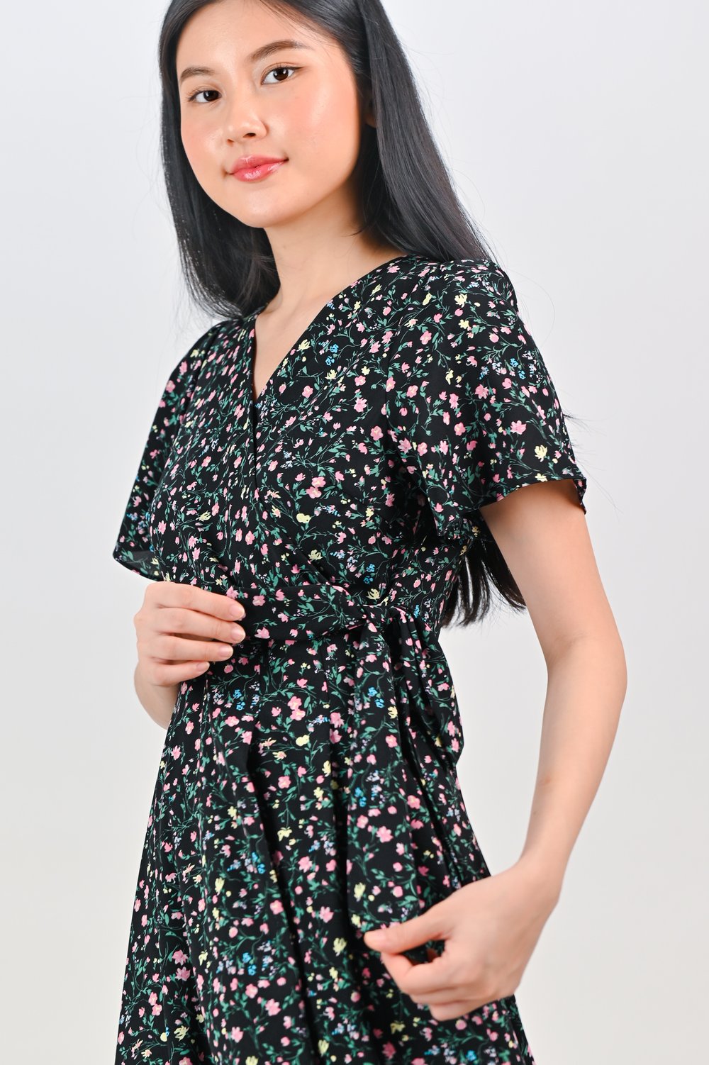 NERINE BLACK FLORAL FAUX-WRAP DRESS NERINE BLACK FLORAL FAUX-WRAP DRESS