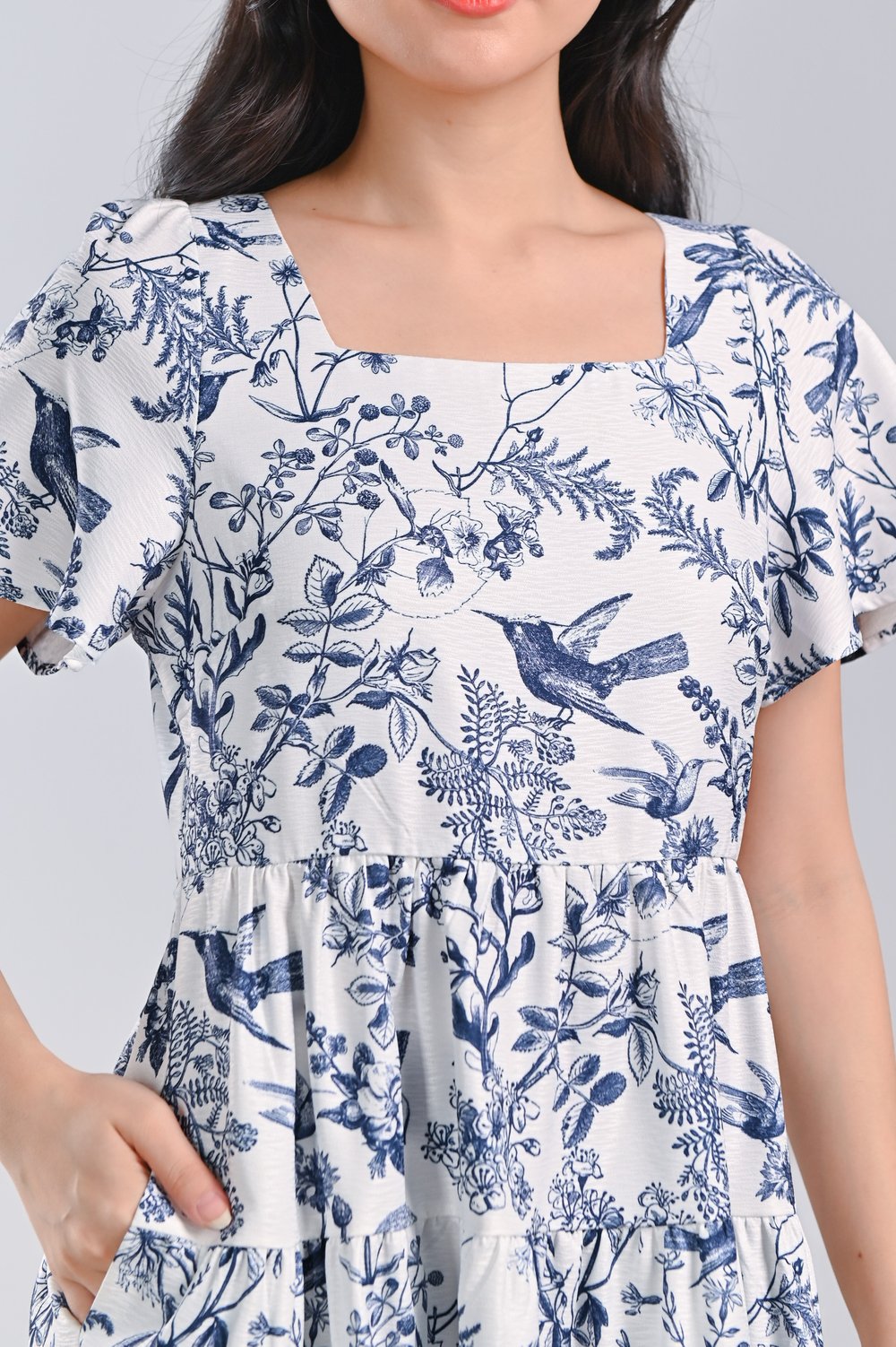 NAVY HUMMINGBIRD SQUARE-NECK BABYDOLL DRESS NAVY HUMMINGBIRD SQUARE-NECK BABYDOLL DRESS