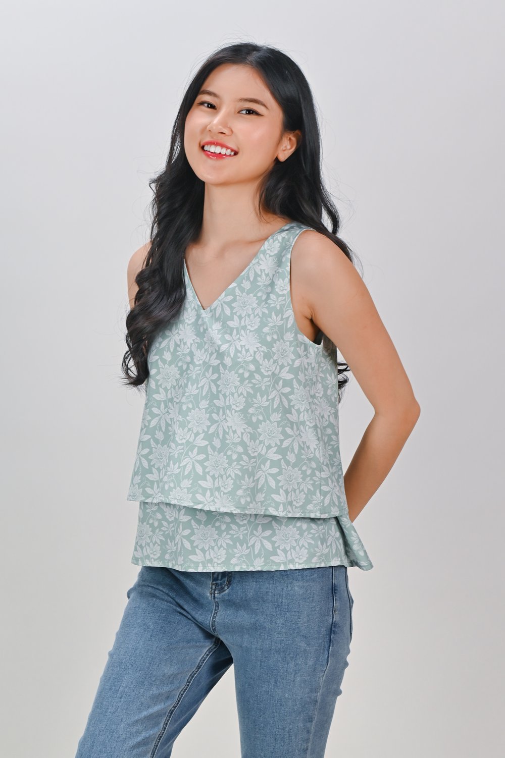 CAMY GREEN TWO-WAY LAYERED TOP