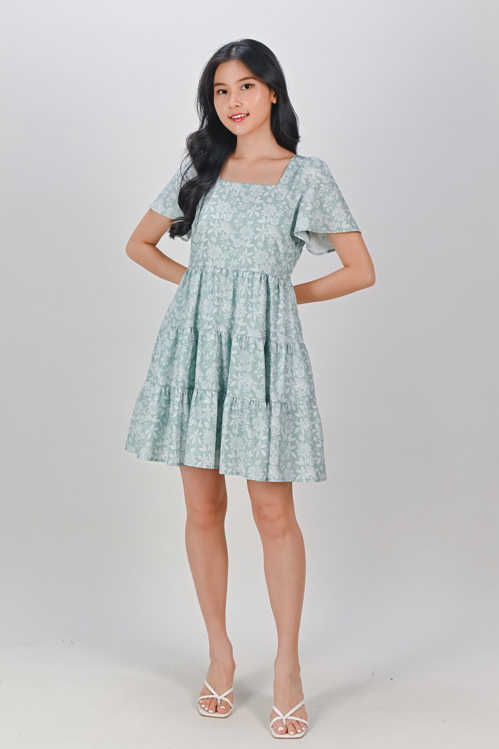 CAMY GREEN SQUARE-NECK BABYDOLL DRESS