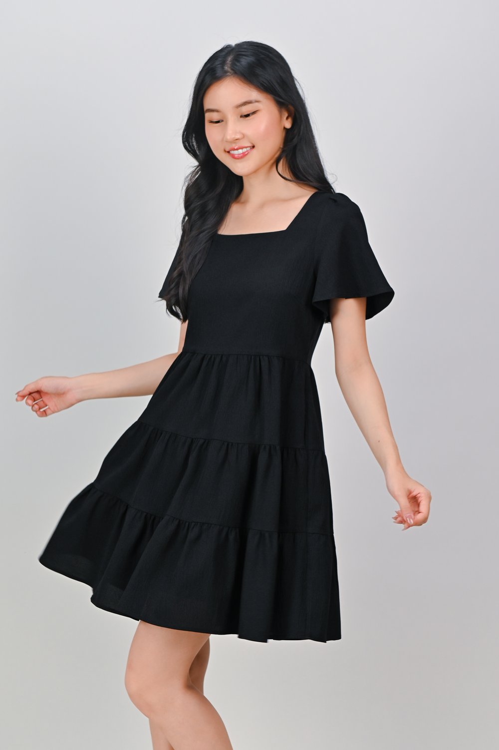 BIEL SQUARE-NECK BABYDOLL DRESS IN BLACK