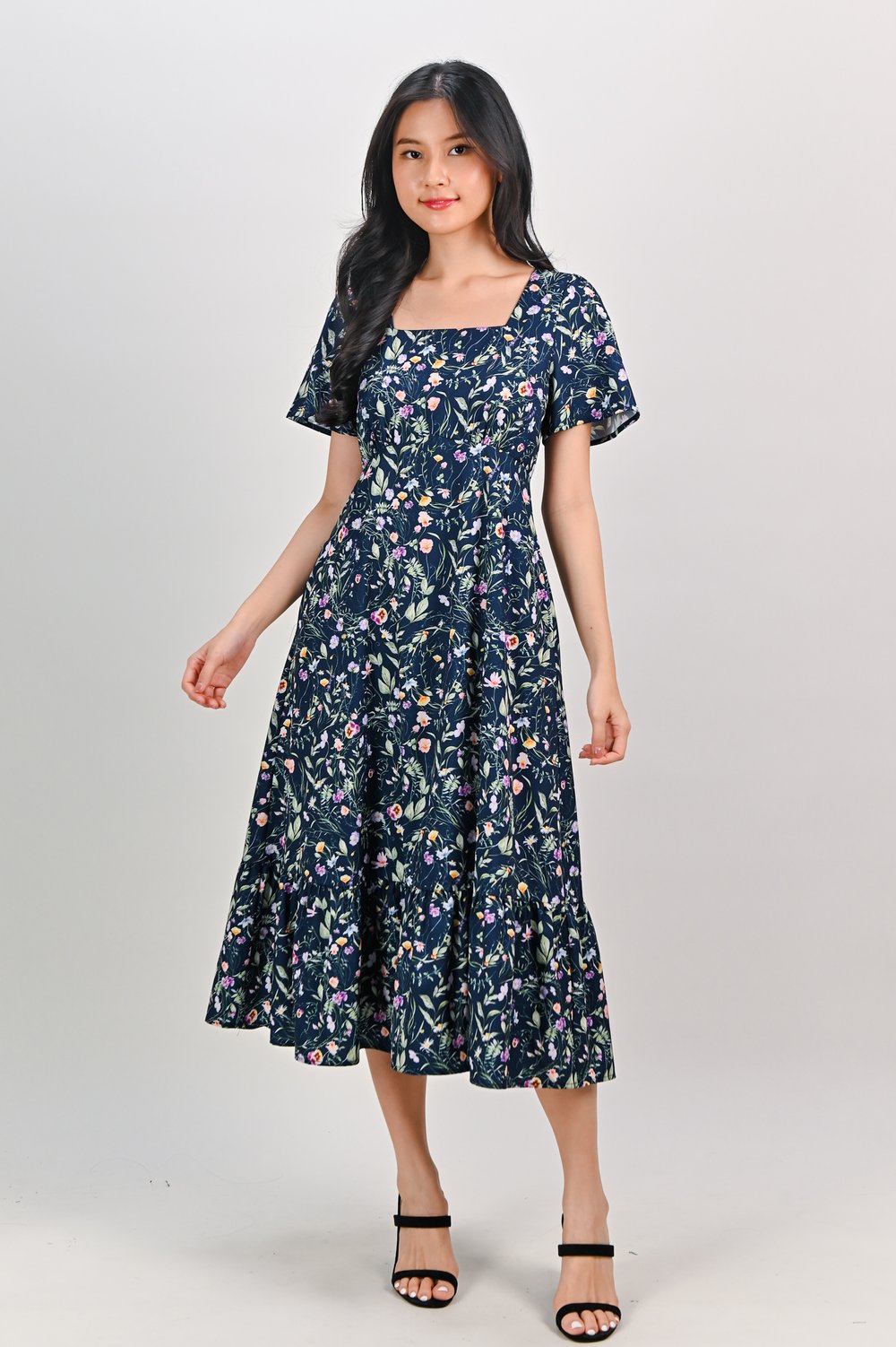 LOLA’S GARDEN SQUARE-NECK DRESS IN NAVY