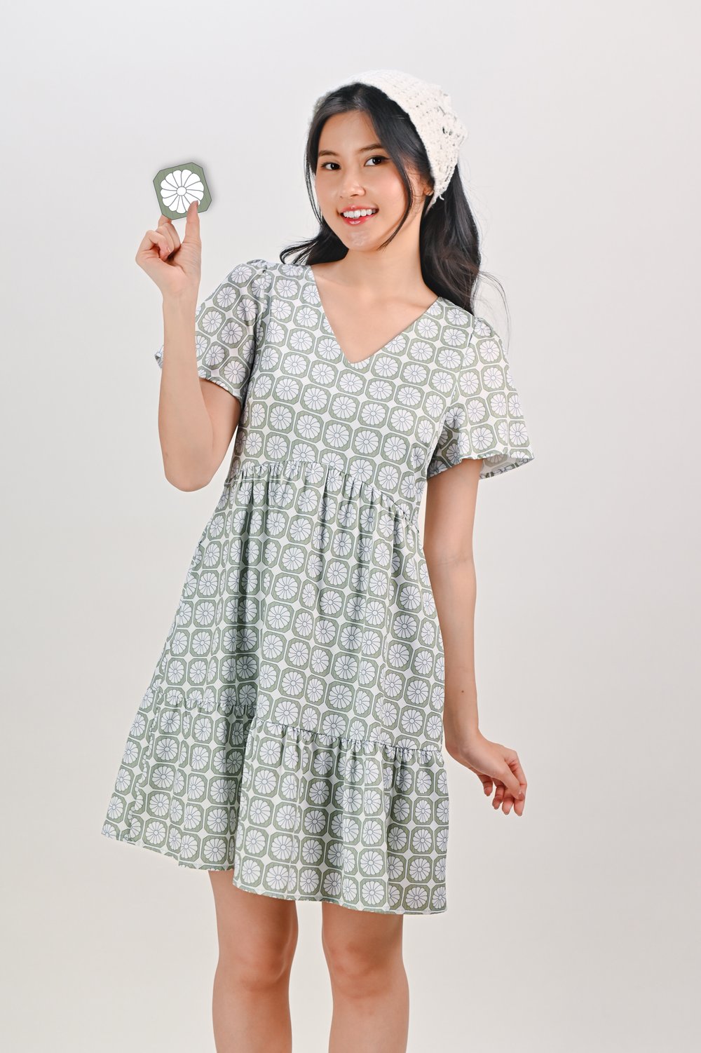 TUTU KUEH CURVED-WAIST FLOUNCE DRESS