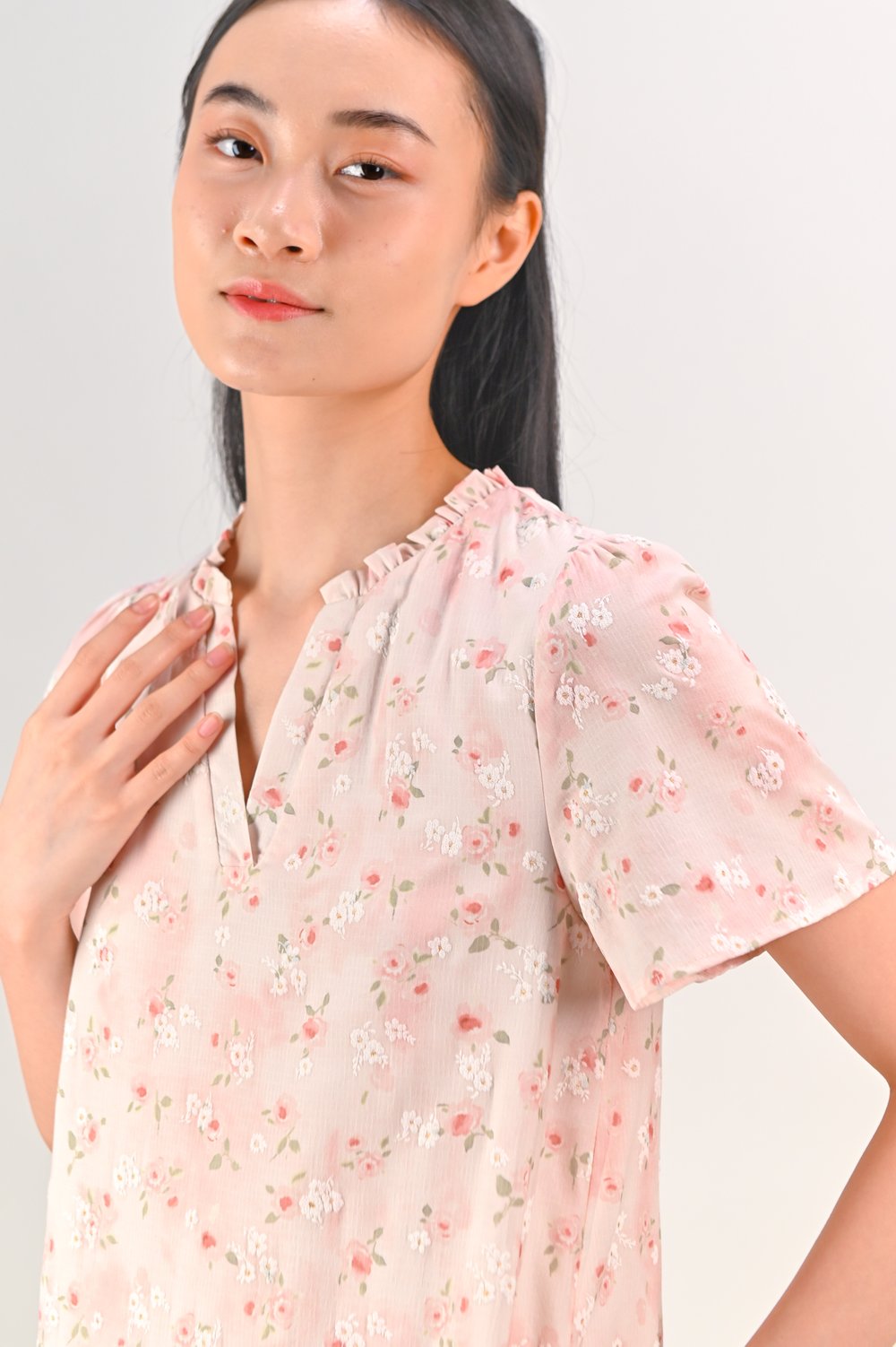 SEFANI PINK FLORAL FRILL-NECK DROPWAIST DRESS SEFANI PINK FLORAL FRILL-NECK DROPWAIST DRESS