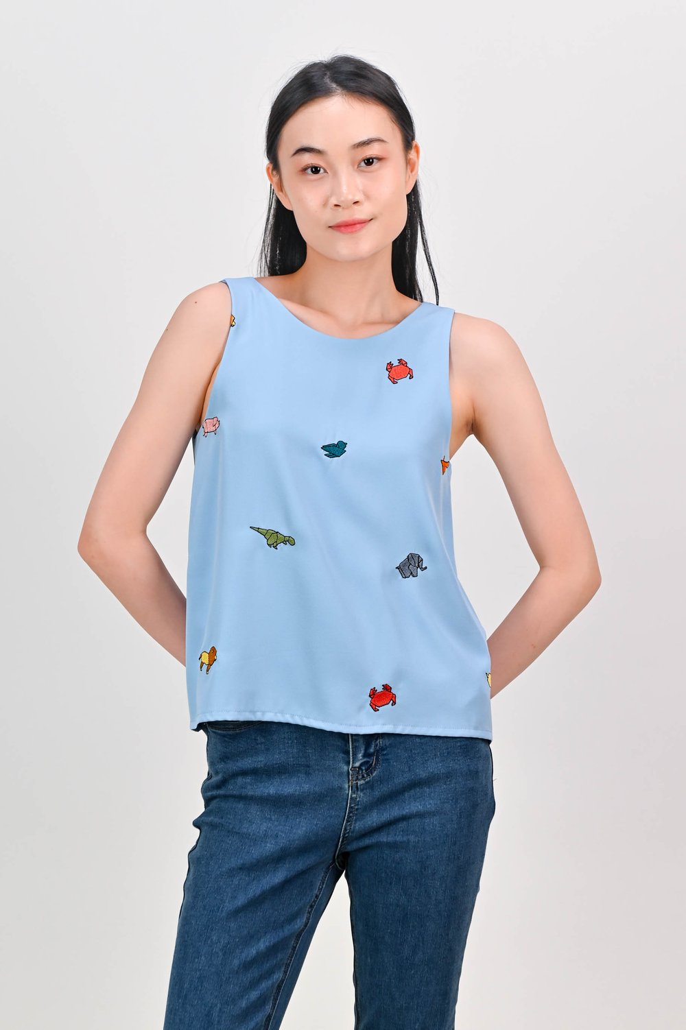 ORIGAMI ZOO EMB. TWO-WAY TOP IN BLUE ORIGAMI ZOO EMB. TWO-WAY TOP IN BLUE