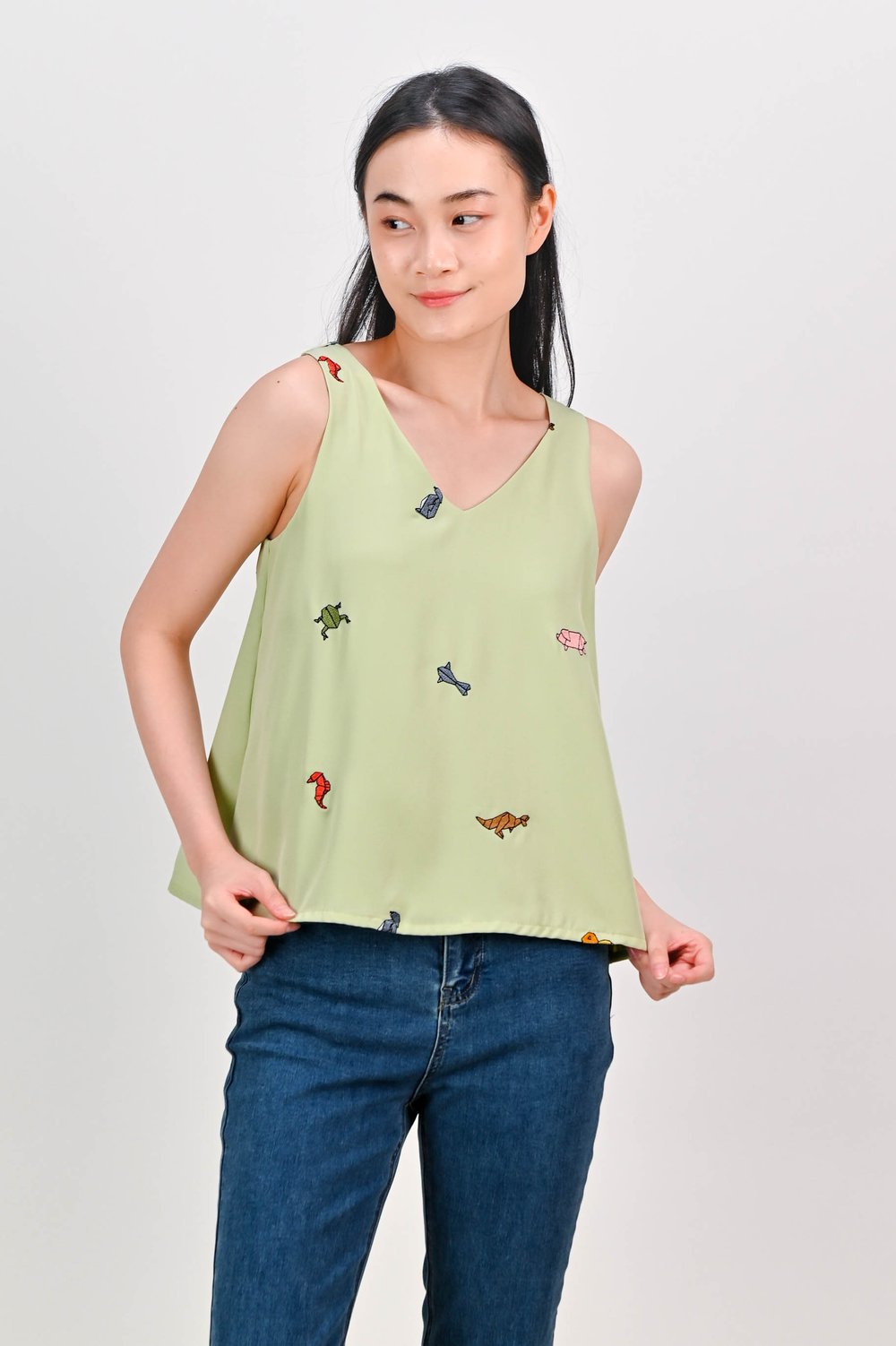 ORIGAMI ZOO EMB. TWO-WAY TOP IN GREEN ORIGAMI ZOO EMB. TWO-WAY TOP IN GREEN