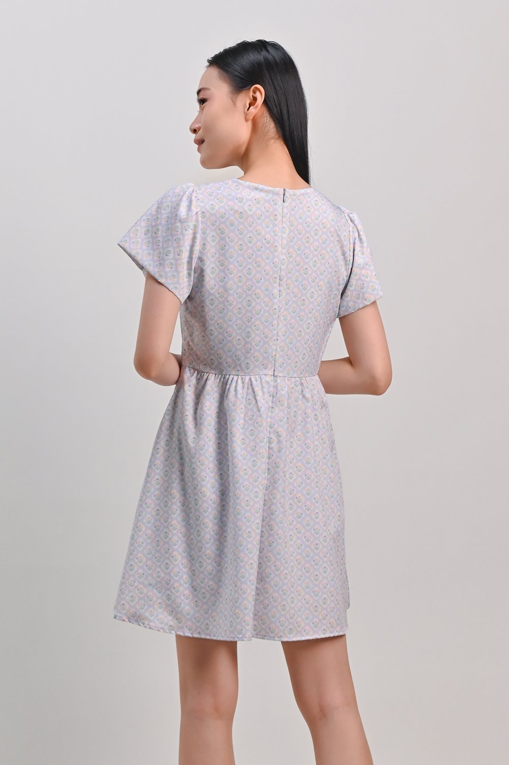 BLUE PASTEL BOUQUET V-NECK SLEEVED DRESS-ROMPER BLUE PASTEL BOUQUET V-NECK SLEEVED DRESS-ROMPER