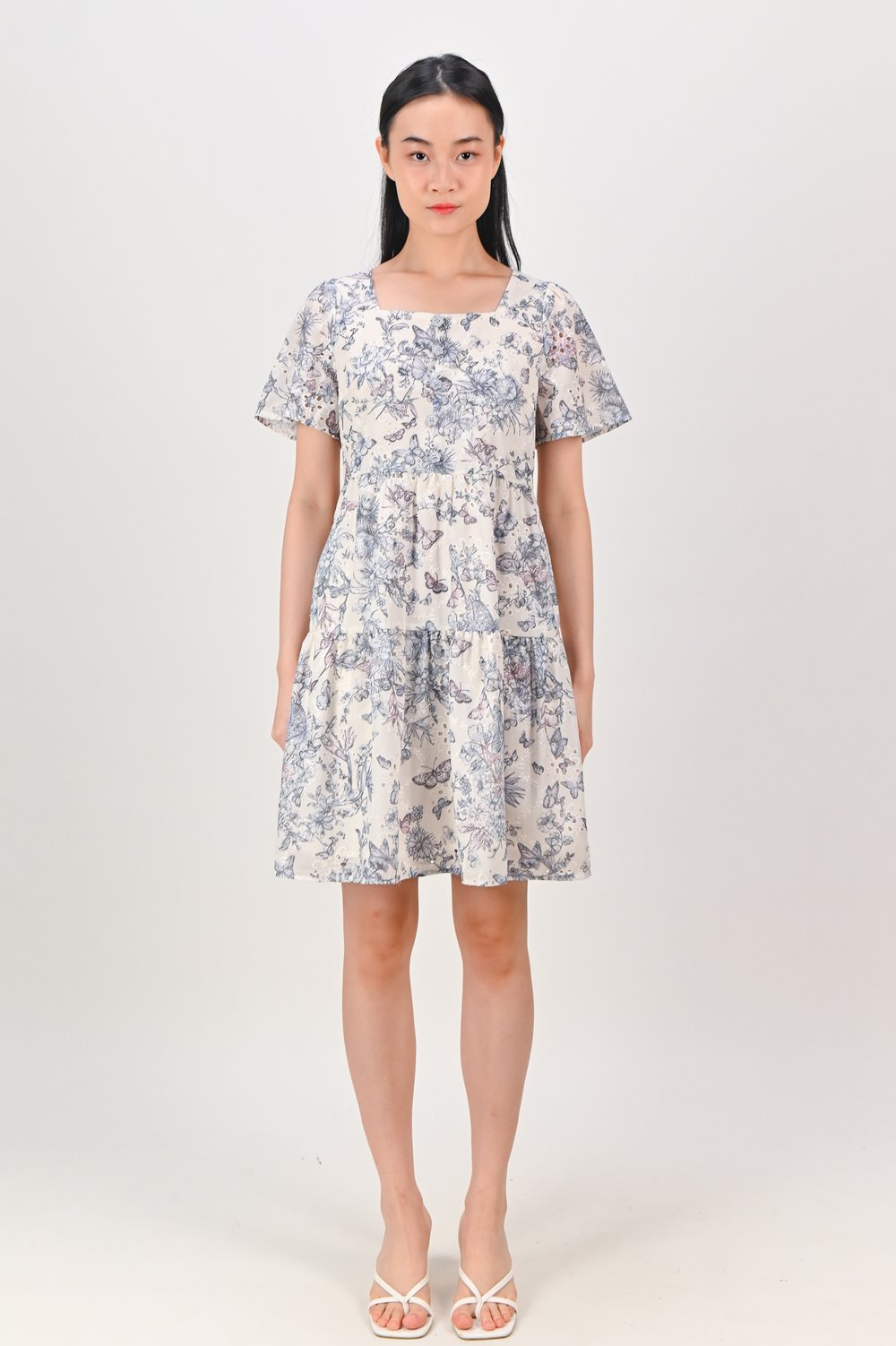 INARA BUTTERFLY BABYDOLL DRESS IN BLUE INARA BUTTERFLY BABYDOLL DRESS IN BLUE